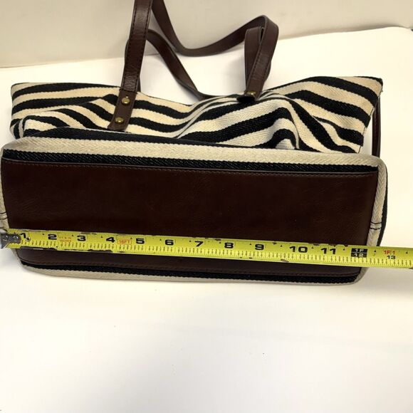 Fossil Jenna Tote Black White Striped Large Zippered Tote Bag Double Handle 12x9 - Picture 7 of 10
